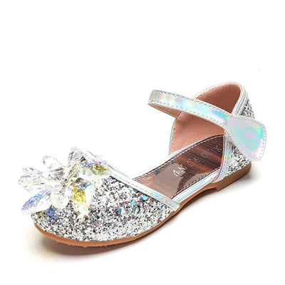 silver_comfortable_flat_heel_sandals_for_girls