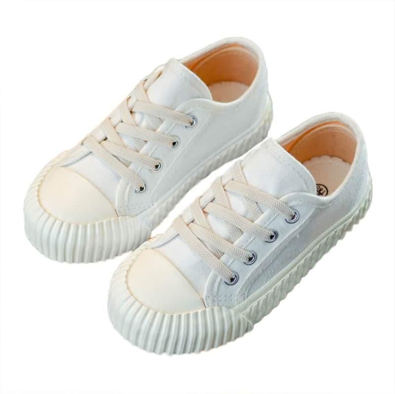 white_canvas_casual_shoes